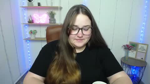 Snapshot of xx_daniella_xx chatting on 01/23/25, 05:35 xx daniella xx online show from 01/23/25, 05:35