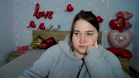 Snapshot of xx_daniella_xx chatting on 02/03/25, 07:00 xx daniella xx online show from 02/03/25, 07:00