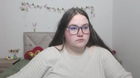 Snapshot of xx_daniella_xx chatting on 04/07/26, 06:03 xx daniella xx online show from 04/07/26, 06:03