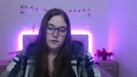 Snapshot of xx_daniella_xx chatting on 04/16/26, 06:36 xx daniella xx online show from 04/16/26, 06:36