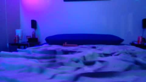 xxcatxdogxx online show from 05/10/26, 08:19
