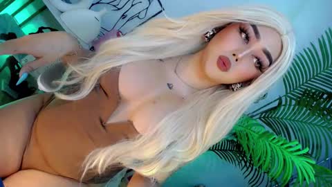 Snapshot of xxcumcatcherxx chatting on 02/17/26, 02:08 Jane online show from 02/17/26, 02:08