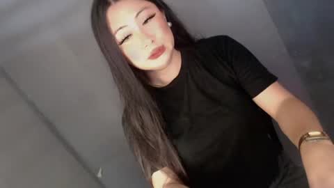 Snapshot of xxexpensive_candy chatting on 08/05/26, 03:53 Janae online show from 08/05/26, 03:53