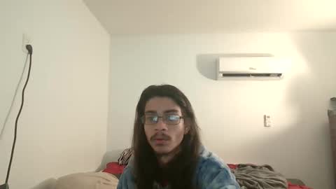 Snapshot of xxjasoneecxx chatting on 01/06/25, 02:25 XxJasoneecxX online show from 01/06/25, 02:25