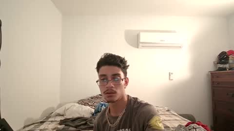Snapshot of xxjasoneecxx chatting on 02/03/25, 01:52 XxJasoneecxX online show from 02/03/25, 01:52
