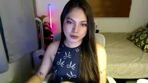 Snapshot of xxjulielovesyouxx chatting on 09/11/25, 03:12 July online show from 09/11/25, 03:12