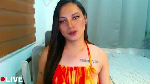 Snapshot of xxjulielovesyouxx chatting on 05/04/26, 11:06 July online show from 05/04/26, 11:06