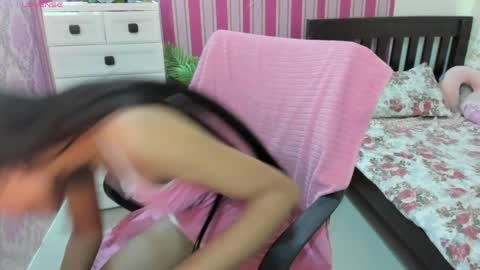 Snapshot of xxkayjeanxx chatting on 04/03/26, 11:30 Aya online show from 04/03/26, 11:30