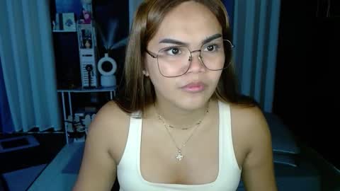 Snapshot of xxkylie_smithxx chatting on 03/11/26, 02:56 Kylie Smith online show from 03/11/26, 02:56