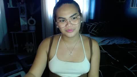 Snapshot of xxkylie_smithxx chatting on 05/09/26, 01:11 Kylie Smith online show from 05/09/26, 01:11