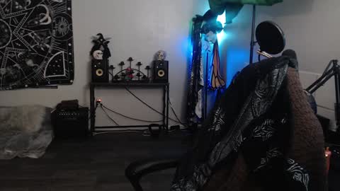 Lilith online show from 01/30/25, 06:03