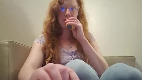 Snapshot of xxmariebliss chatting on 05/11/26, 01:22 xxmariebliss online show from 05/11/26, 01:22