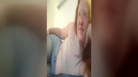 Snapshot of xxmariebliss chatting on 06/14/26, 02:24 xxmariebliss online show from 06/14/26, 02:24