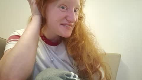 Snapshot of xxmariebliss chatting on 06/19/26, 01:48 xxmariebliss online show from 06/19/26, 01:48