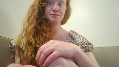 Snapshot of xxmariebliss chatting on 06/28/26, 01:11 xxmariebliss online show from 06/28/26, 01:11