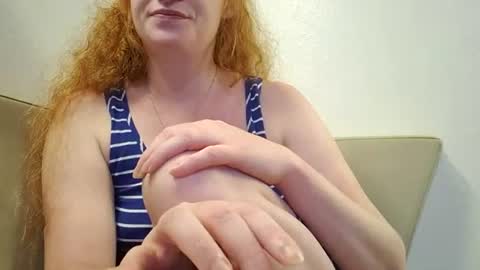 Snapshot of xxmariebliss chatting on 07/03/26, 01:28 xxmariebliss online show from 07/03/26, 01:28