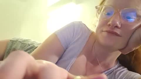 Snapshot of xxmariebliss chatting on 07/14/26, 02:38 xxmariebliss online show from 07/14/26, 02:38