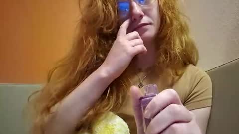 Snapshot of xxmariebliss chatting on 07/23/26, 02:04 xxmariebliss online show from 07/23/26, 02:04