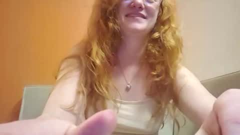 Snapshot of xxmariebliss chatting on 07/25/26, 01:41 xxmariebliss online show from 07/25/26, 01:41