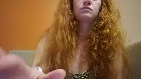 Snapshot of xxmariebliss chatting on 07/31/26, 02:55 xxmariebliss online show from 07/31/26, 02:55