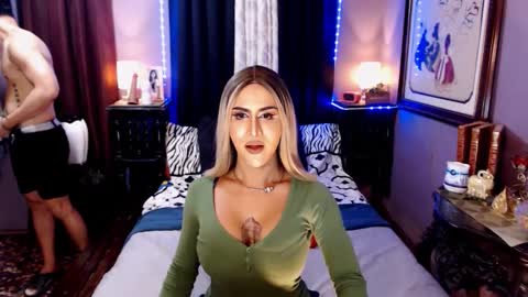 Snapshot of xxqueenofperfectionxx chatting on 01/10/25, 11:11 urperfection kelly online show from 01/10/25, 11:11