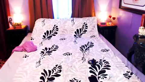 Snapshot of xxqueenofperfectionxx chatting on 02/03/25, 10:03 urperfection kelly online show from 02/03/25, 10:03