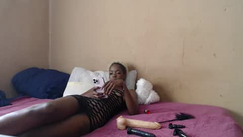 Snapshot of xxsativax chatting on 05/20/26, 11:38 xxsativax online show from 05/20/26, 11:38