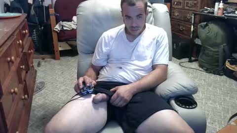 Snapshot of xxscubastevexxx chatting on 09/24/25, 05:27 xxScubaStevexx online show from 09/24/25, 05:27