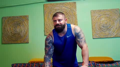 Xtream Leonard online show from 01/31/25, 10:52