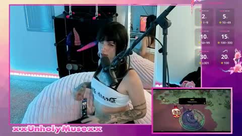 Muse n Poppy online show from 11/13/25, 07:46