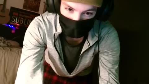 Snapshot of xxwhitefoxx chatting on 03/07/25, 08:23 David Fox online show from 03/07/25, 08:23