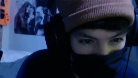 Snapshot of xxwhitefoxx chatting on 09/16/25, 06:03 David Fox online show from 09/16/25, 06:03