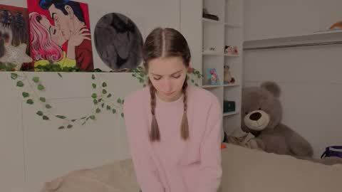 Snapshot of xxx_hotbae_xxx chatting on 02/08/26, 03:32 Eva online show from 02/08/26, 03:32