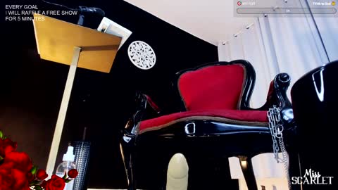 Snapshot of xxx_madamme chatting on 01/11/25, 08:11 Mistress Scarlet Igmiss scarlet978 online show from 01/11/25, 08:11