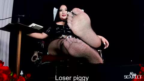 Snapshot of xxx_madamme chatting on 09/28/25, 03:12 Mistress Scarlet Igmiss scarlet978 online show from 09/28/25, 03:12