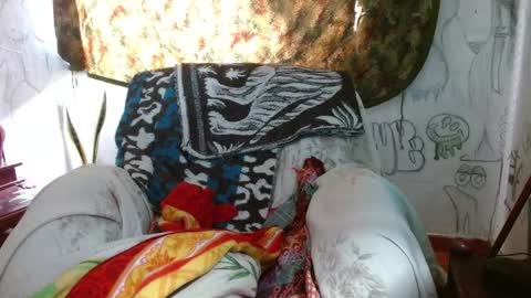 Snapshot of xxx_morena chatting on 02/11/25, 07:05   LILI  online show from 02/11/25, 07:05