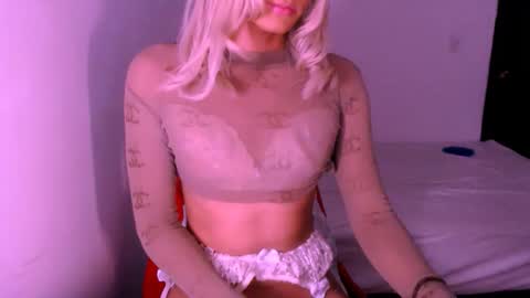 Chiara online show from 11/25/25, 05:07