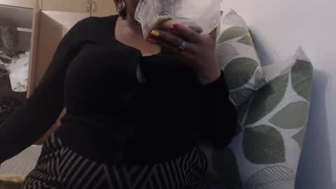 Ayanda online show from 02/17/25, 12:59