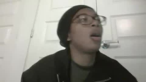 Danielle online show from 11/28/25, 05:10