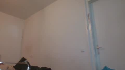 Snapshot of xxxdanidoomsdayxxx chatting on 04/10/26, 05:28 Danielle online show from 04/10/26, 05:28