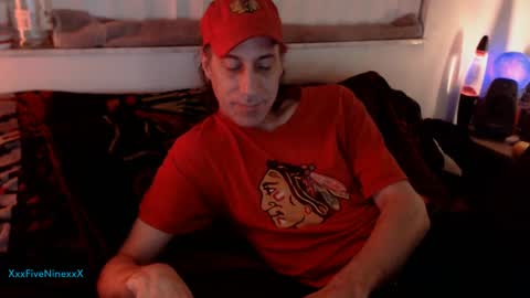 Snapshot of xxxfiveninexxx chatting on 12/14/24, 01:17 XxxFiveNinexxX online show from 12/14/24, 01:17