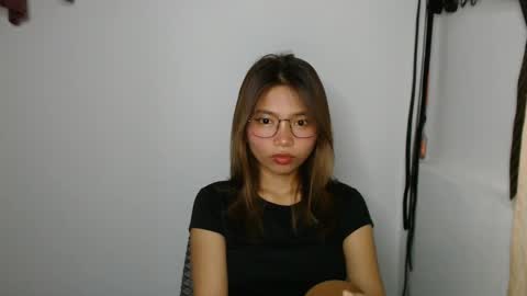 Snapshot of xxxforyouonlyxxx chatting on 01/21/25, 03:54 inday pinay online show from 01/21/25, 03:54