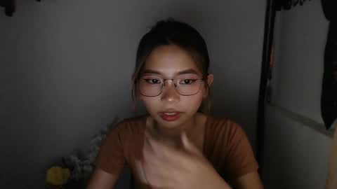 Snapshot of xxxforyouonlyxxx chatting on 01/23/25, 06:06 inday pinay online show from 01/23/25, 06:06