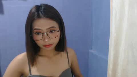 Snapshot of xxxforyouonlyxxx chatting on 04/03/26, 01:20 inday pinay online show from 04/03/26, 01:20
