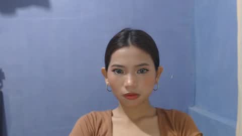 Snapshot of xxxforyouonlyxxx chatting on 05/02/26, 12:43 inday pinay online show from 05/02/26, 12:43