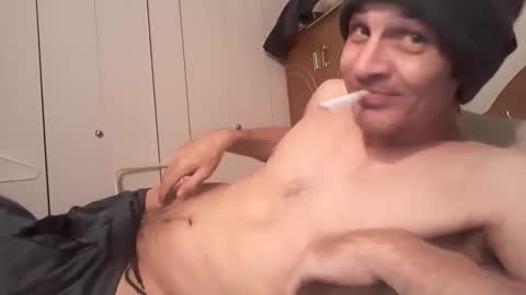 Snapshot of xxxfredmtlxxx chatting on 02/27/26, 02:17 xxfredmtl18xx online show from 02/27/26, 02:17