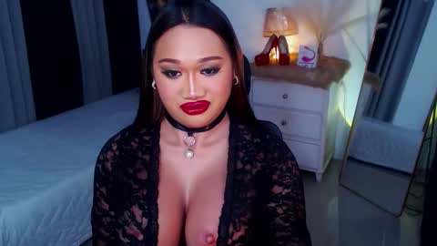 Snapshot of xxxgiganticoliviacummerxxx chatting on 03/07/25, 05:06 OLIVIA online show from 03/07/25, 05:06