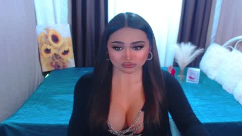 Snapshot of xxxgiganticoliviacummerxxx chatting on 05/04/26, 12:28 OLIVIA online show from 05/04/26, 12:28