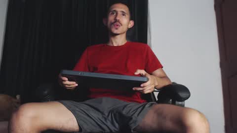 Kev online show from 03/10/25, 07:50