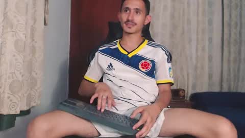 Kev online show from 10/17/25, 08:22